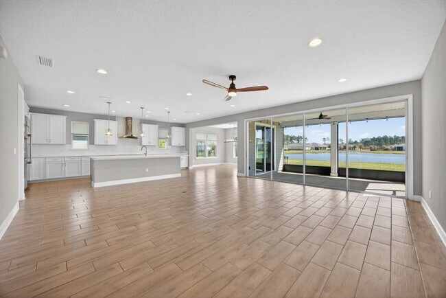 Building Photo - 85614 Fall River Pkwy