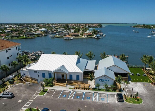 Building Photo - 1041 Apollo Beach Blvd