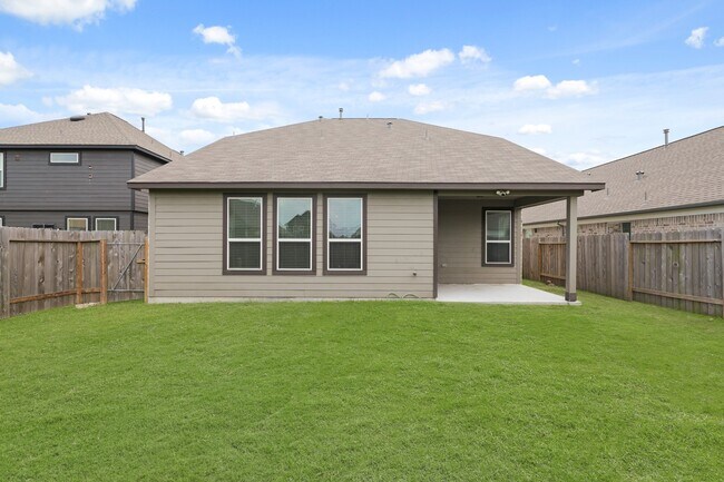 Building Photo - 14615 Olive Sparrow Ln