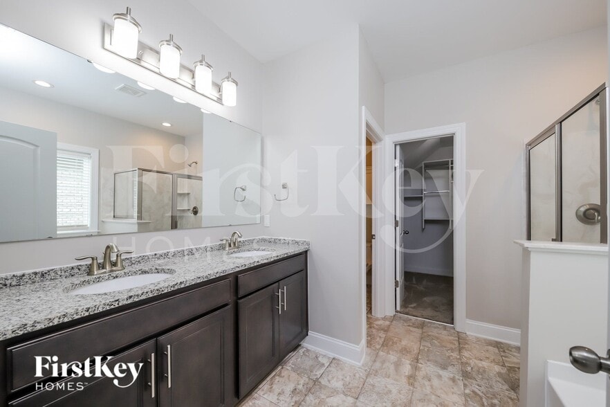 Building Photo - 115 Glenmoor Ave