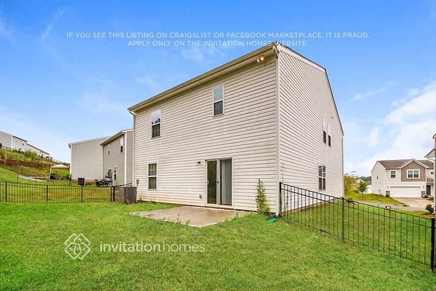 Building Photo - 117 Hazelnut Wy