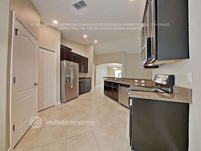 Building Photo - 11606 Mansfield Point Dr