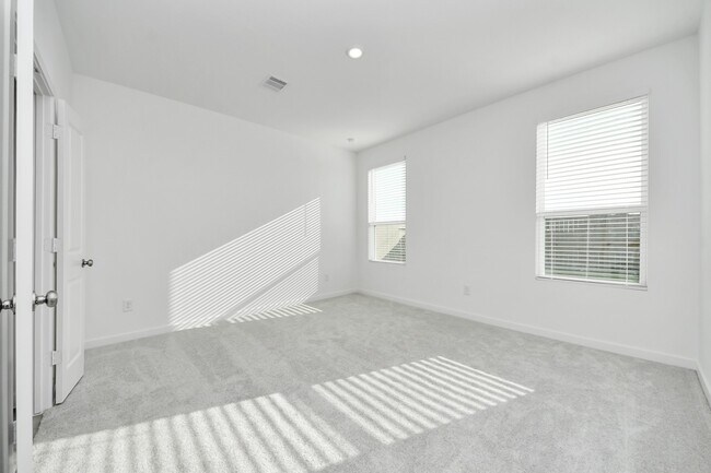 Building Photo - 16310 Chestnut Hvn Ln