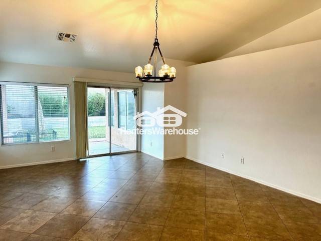 Building Photo - Charming 4BD/2BA Home for Rent in Goodyear