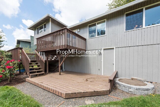 Building Photo - 11881 SE Southern Lites Dr