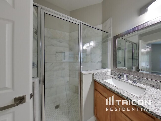 Building Photo - 7902 Oakstone Ct