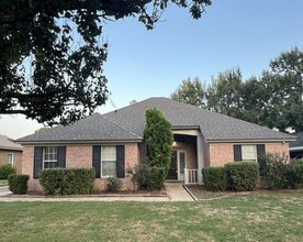 Building Photo - Home for Rent in Montgomery