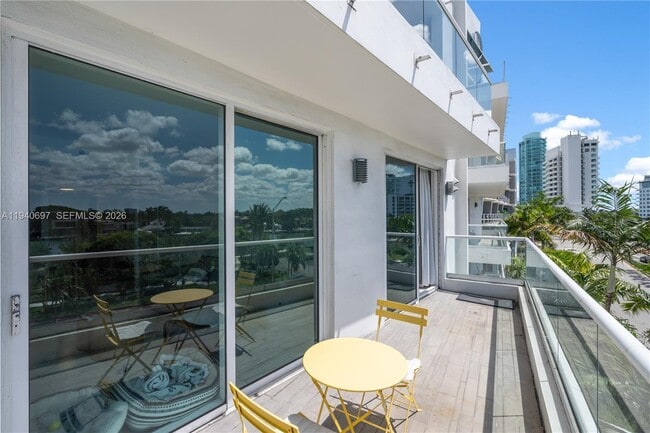 Building Photo - 6362 Collins Ave