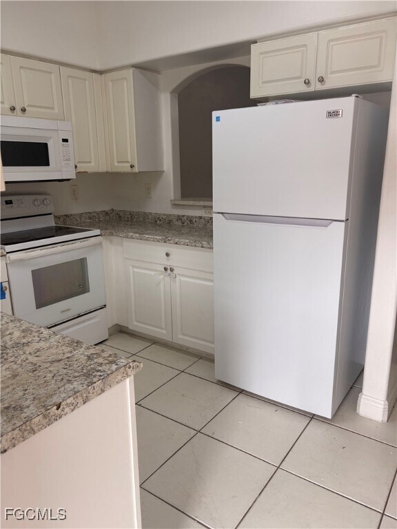 Building Photo - 4160 Castilla Circle