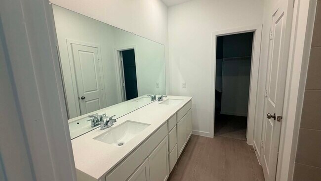 Building Photo - 26027 Sea Rosemary Ln