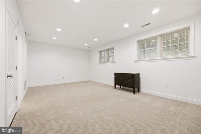 Building Photo - 10539 Tuckerman Heights Cir