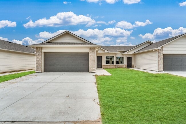 Primary Photo - Auburn Villas- Charley Plan