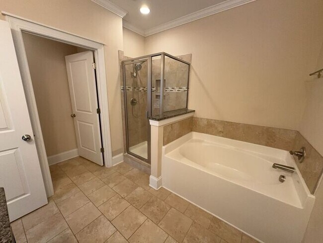 Building Photo - 344 Dawsons Park Dr