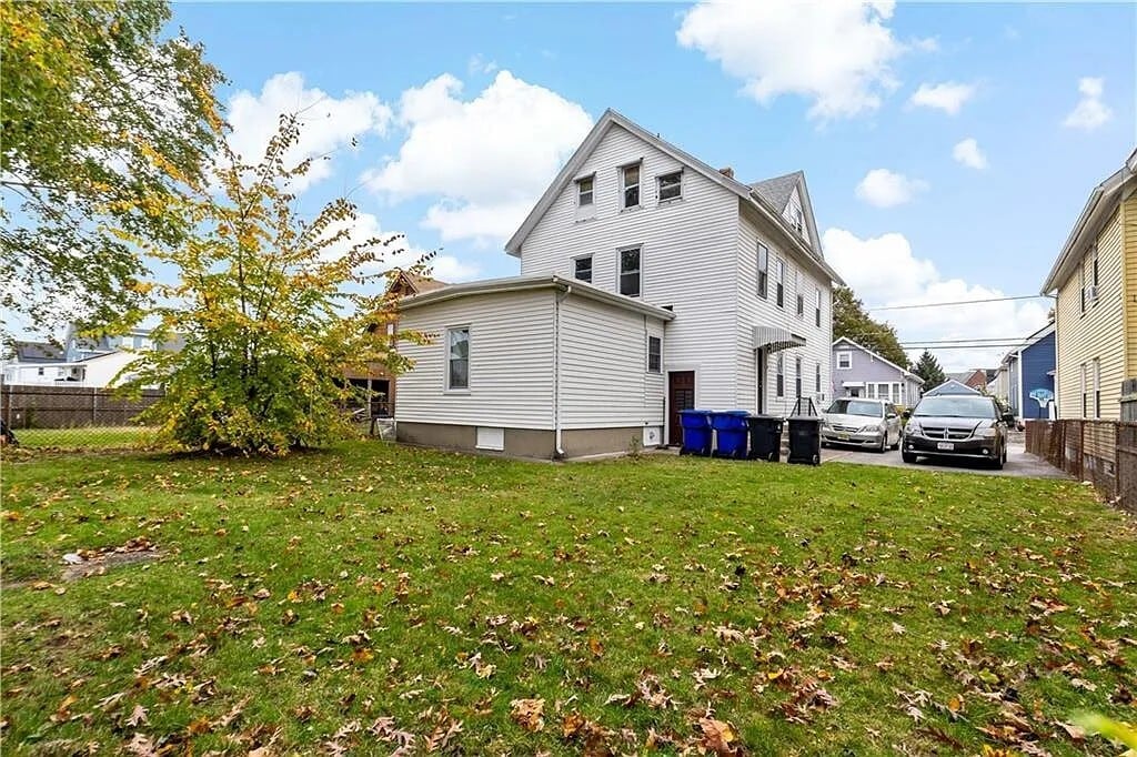 Building Photo - 102 Francis Ave