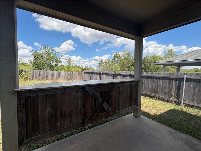 Building Photo - 18316 Great Falls Dr