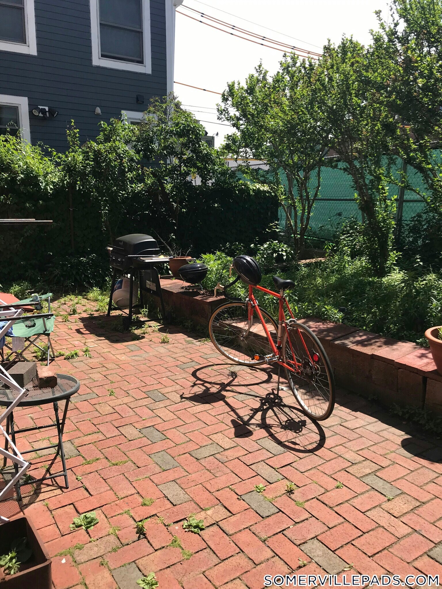 Building Photo - 58 Medford St