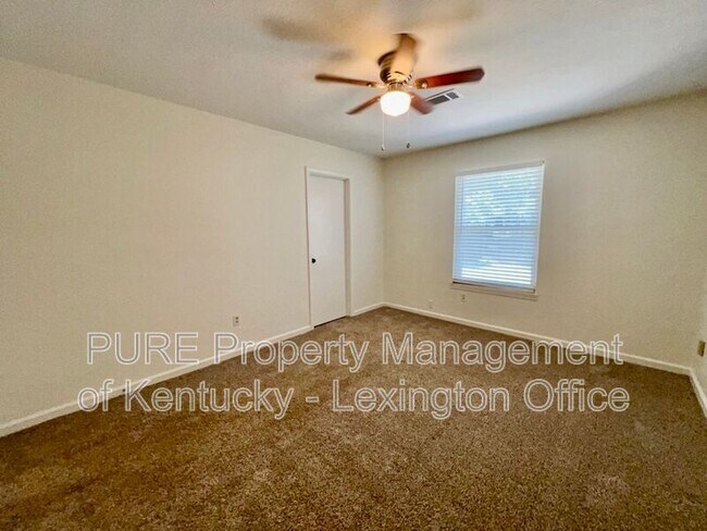 Building Photo - 1212 Fenwick Rd