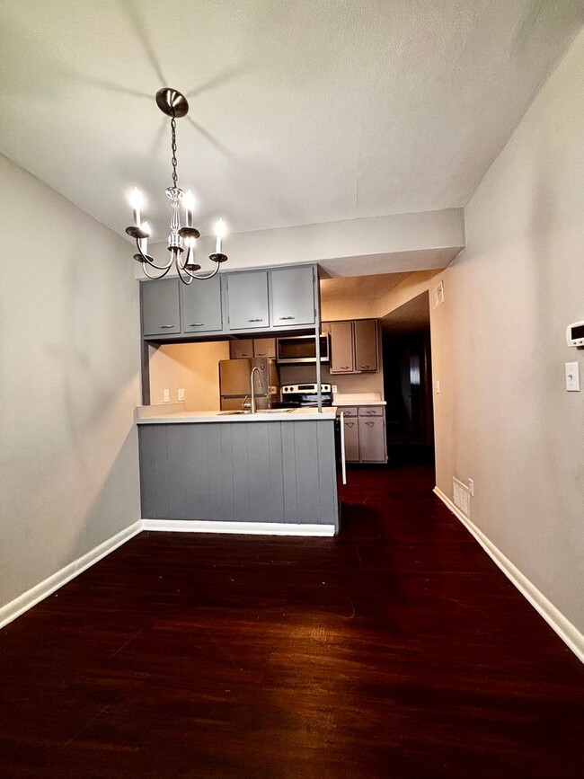 Interior Photo - Spacious 2 bedroom 2 bath apartments in Ha...