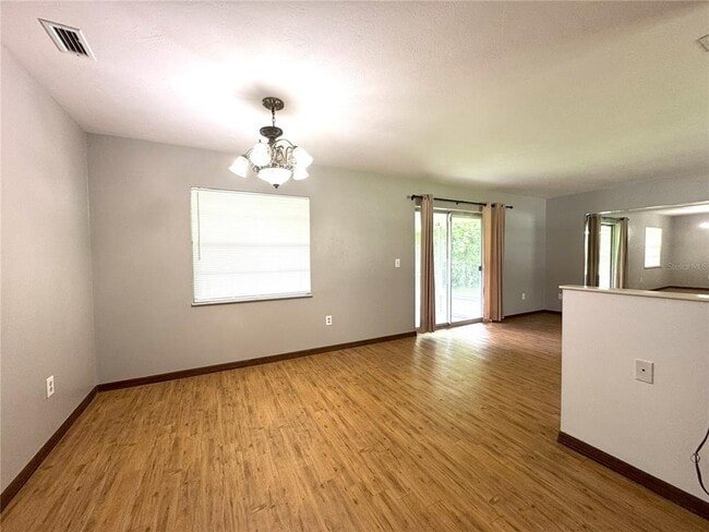 Building Photo - 6001 E Penrose St