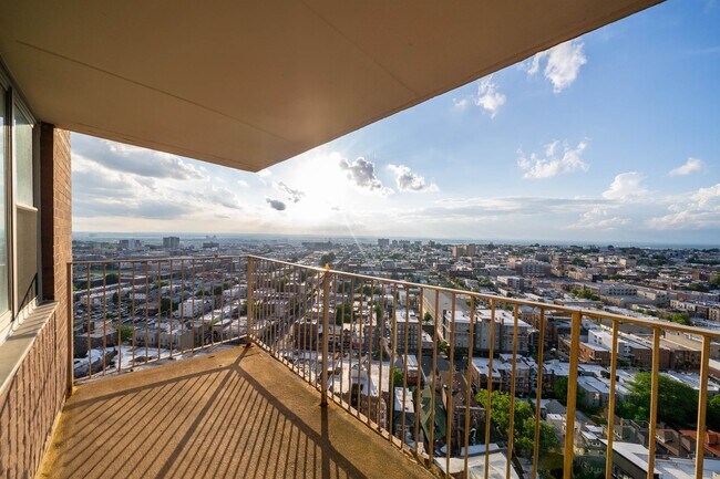 Building Photo - 6040 JFK Blvd E