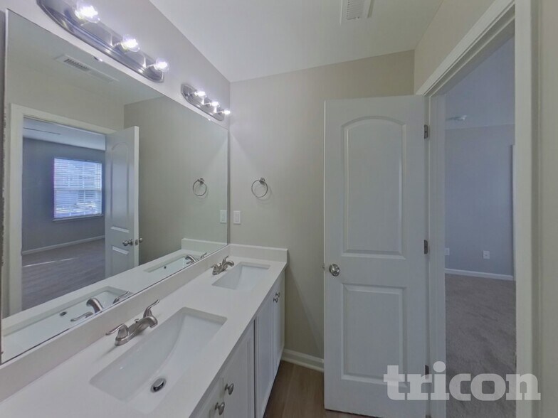 Building Photo - 9339 Bradstreet Commons Way