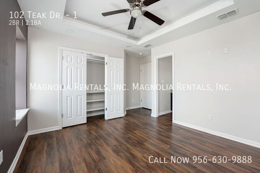 Building Photo - 102 Teak Dr