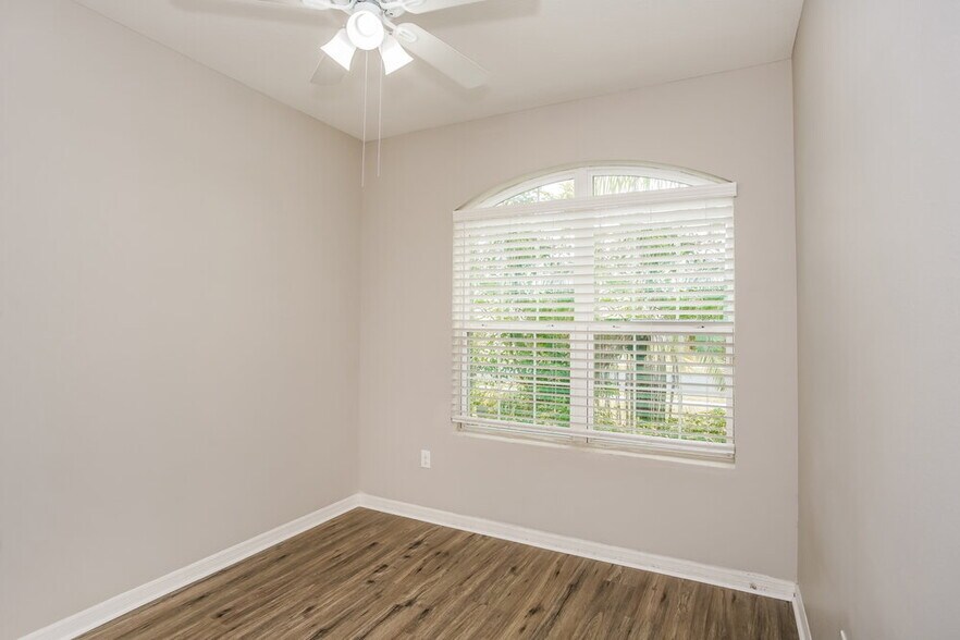 Building Photo - 9039 41st St E