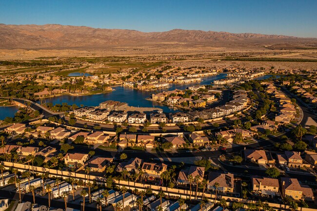 Building Photo - 43247 Fiore St