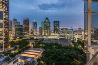 Building Photo - 1918 Olive St