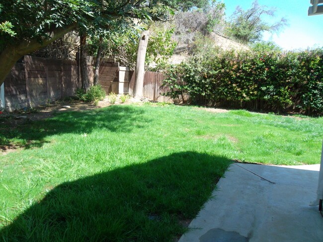 Building Photo - 3751 Stone Canyon Ave