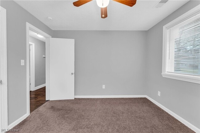 Building Photo - 68 Ennis Ave