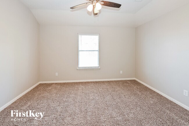 Building Photo - 7206 Emerald Run Ln