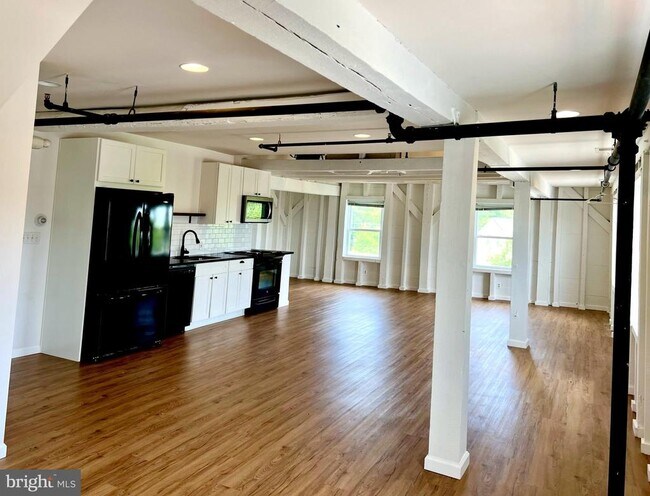 Building Photo - 201 N 23rd St