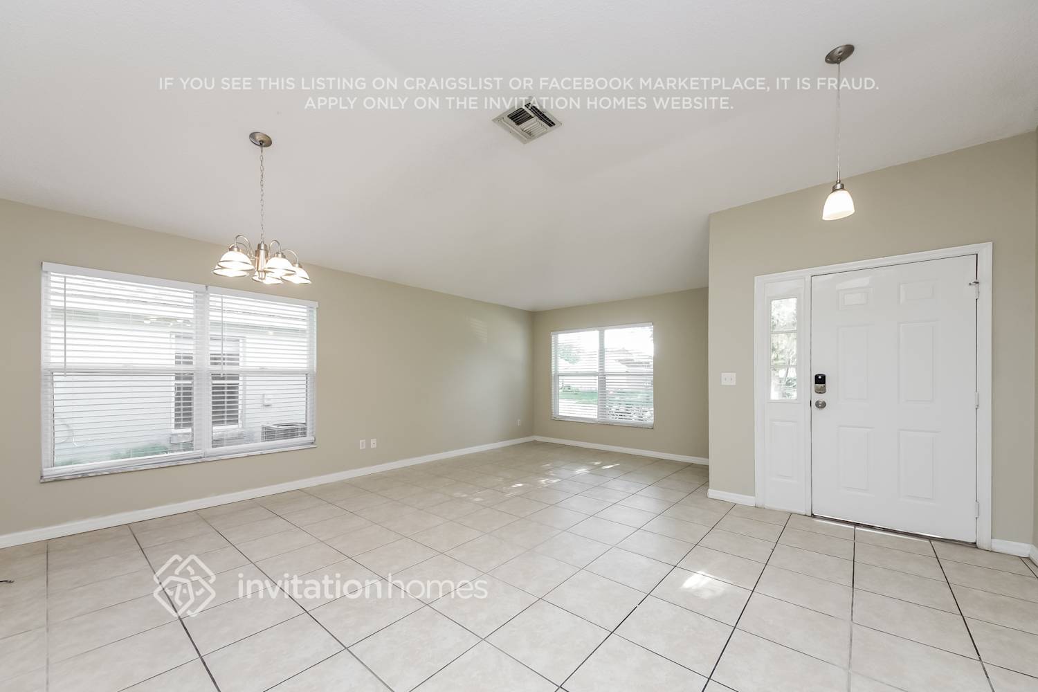 Building Photo - 2539 Chatham Cir