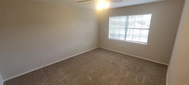 Building Photo - 2610 Knoll Trail