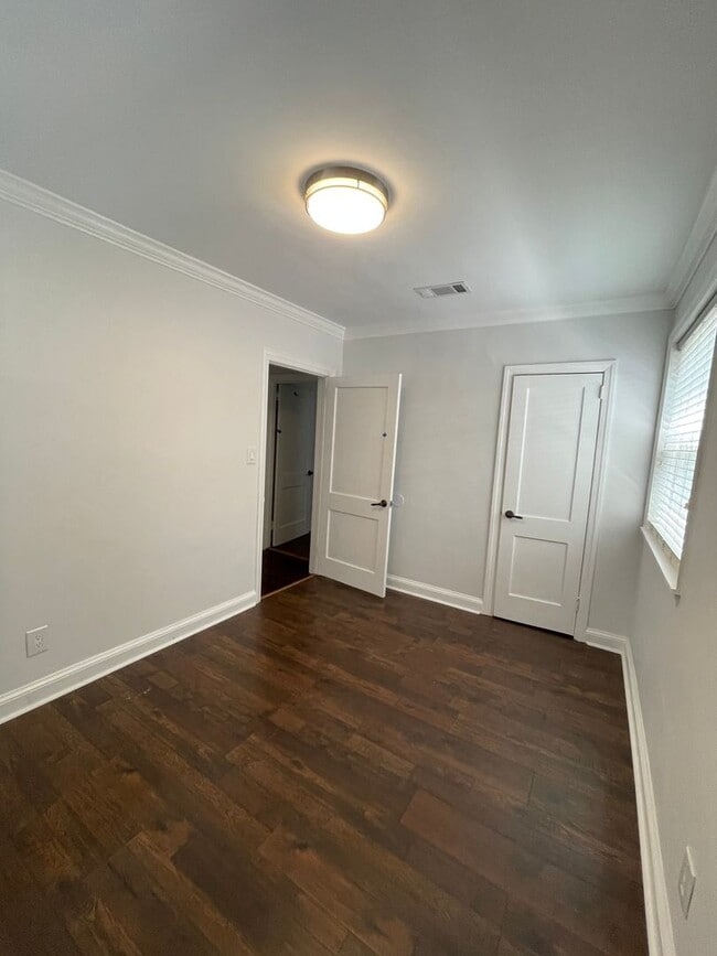 Building Photo - Remodeled 4/2 by Cascades Park