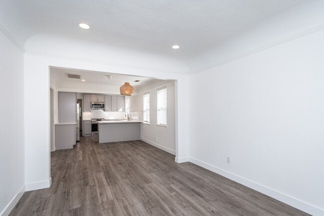 Building Photo - Move in Special $500 off your 2nd Month!  ...