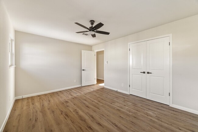 Building Photo - 2906 Riata Ln