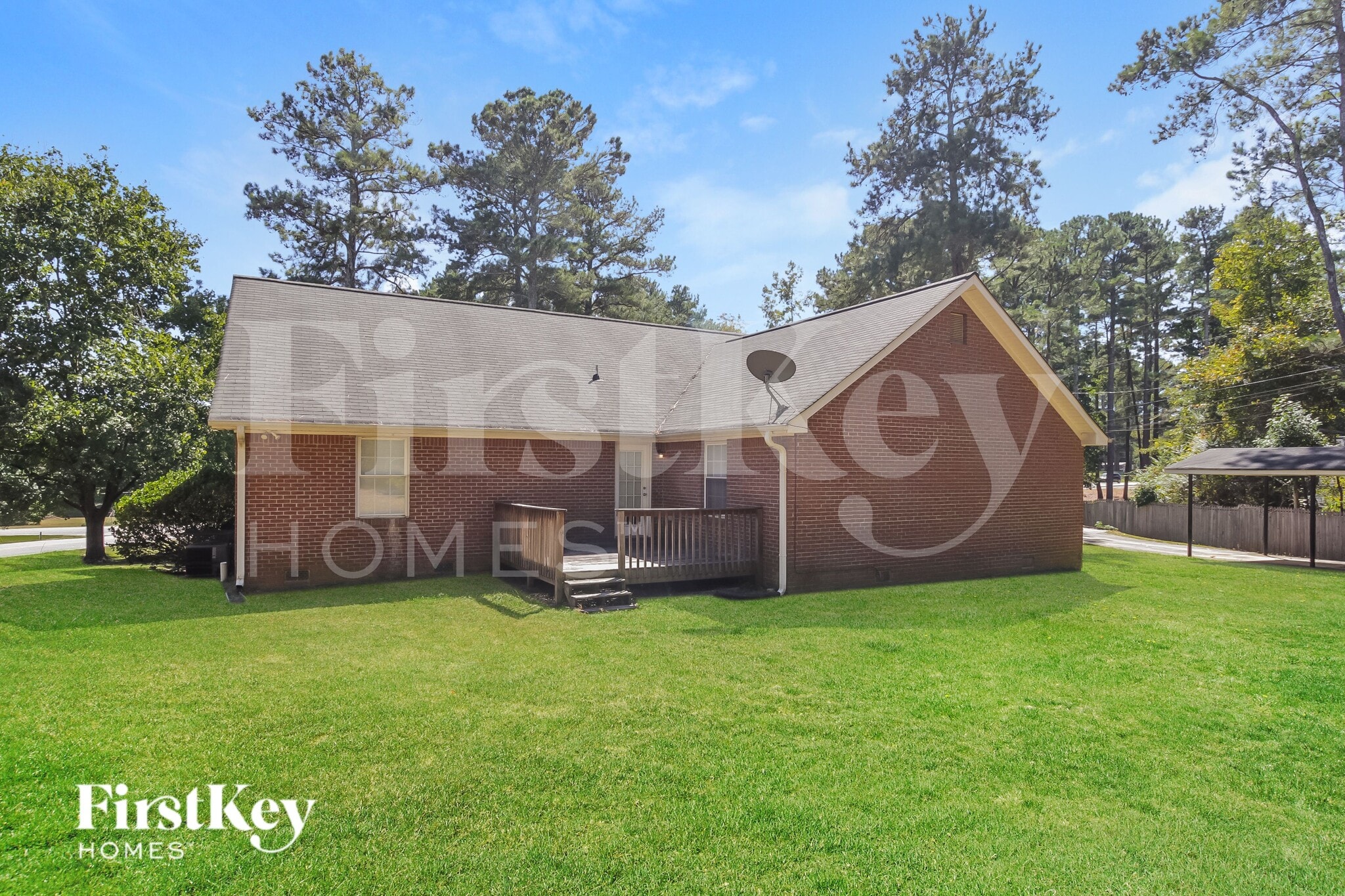 Building Photo - 420 Castlewood Rd