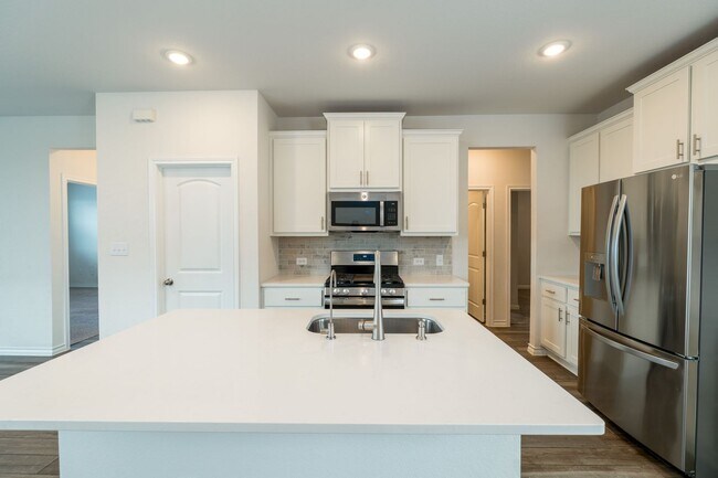 Building Photo - 838 Pepperbark Loop