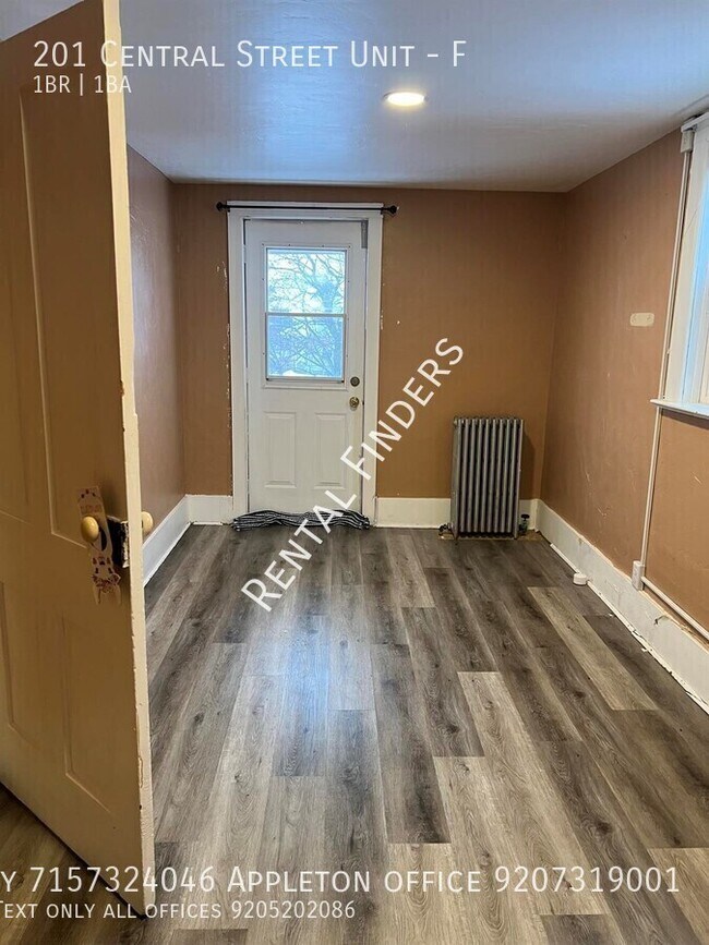 Building Photo - 201 Central St