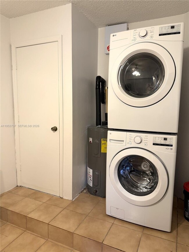 Building Photo - 1841 SW 116th Way