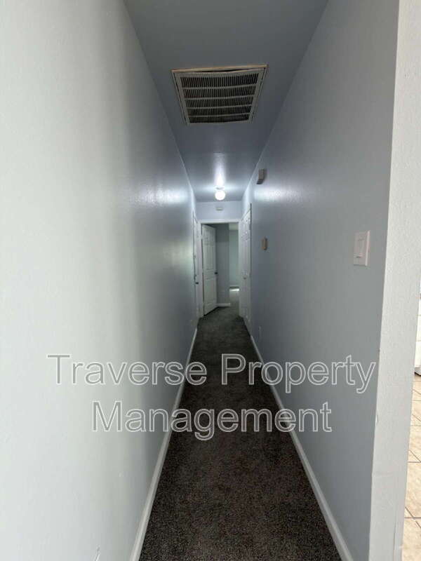 Building Photo - 5217 Aberdean Trail