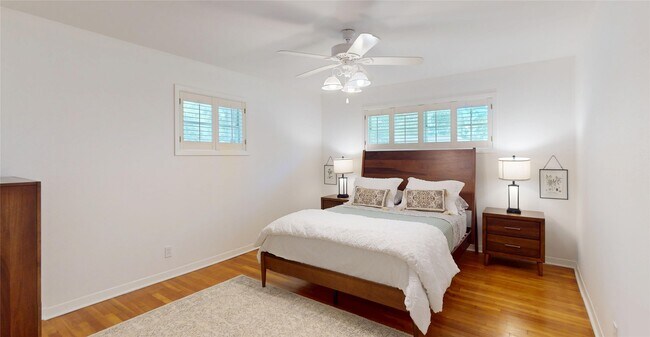 Building Photo - 4826 Waynesboro Dr