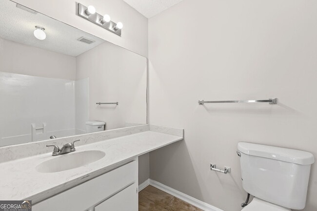 Building Photo - 5313 Waverly Trce