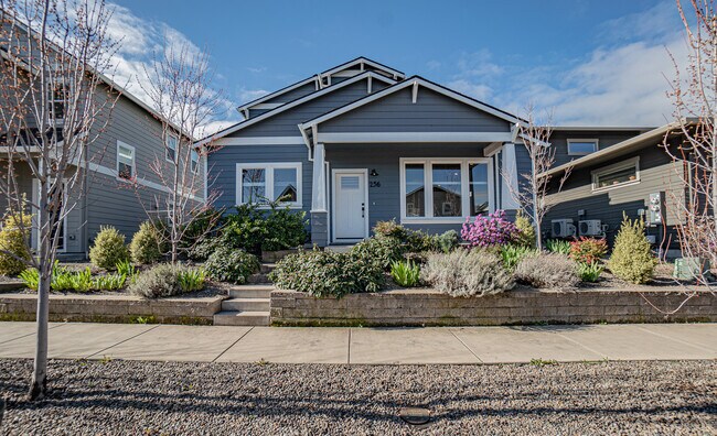Building Photo - 256 Rockfellow Pl