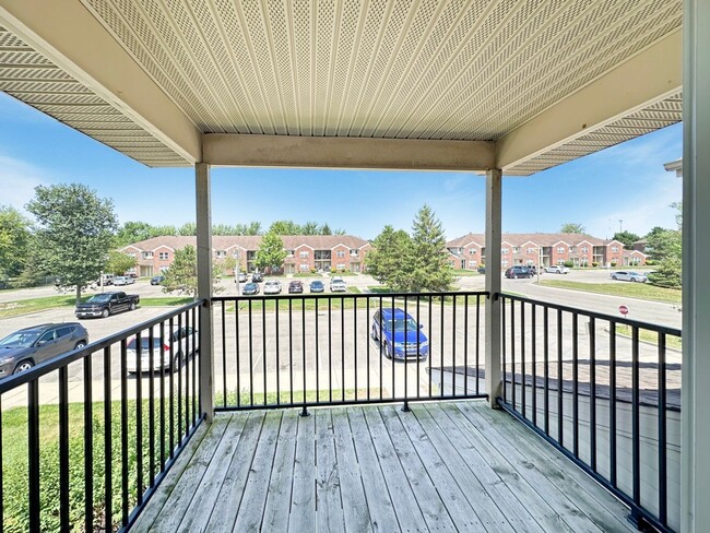 Building Photo - Adrian College Less than 2 miles away*********** Sand Creek 1 Bedroom*************Rent $999/month