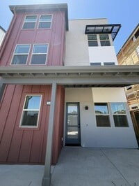 Building Photo - 3846 Aviano Way