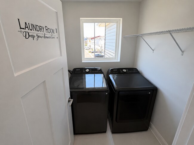 Building Photo - 1206 Marsalis Pl