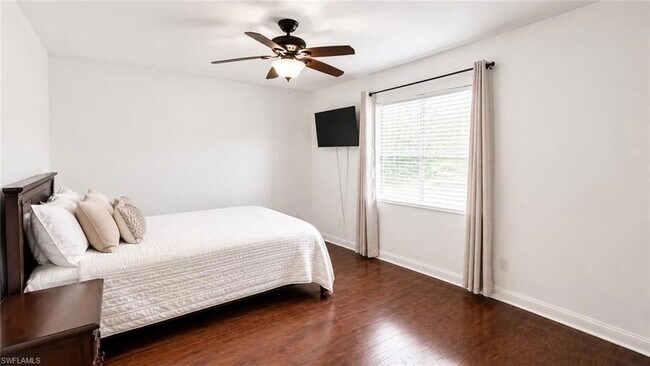 Building Photo - 1089 Nottingham Dr